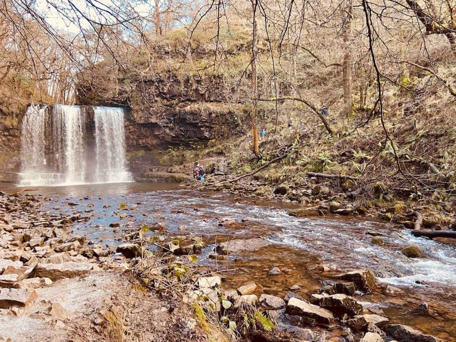 The Mill Stylish Rural Apartment With Beautiful Views Welsh Newton Common Extérieur photo